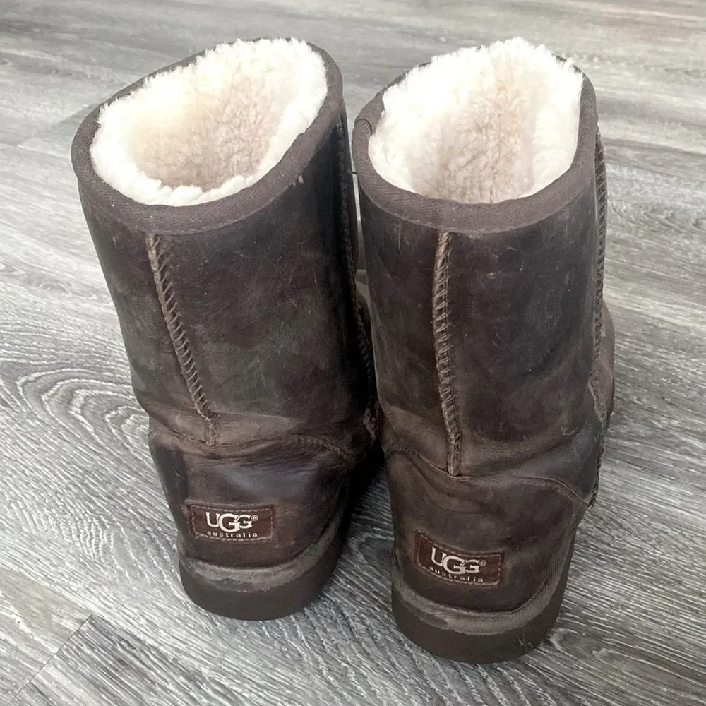 UGG CLASSIC SHORT HARD LEATHER BROWN WINTER WEATHER BOOTS sz 9 Boho Cottagecore